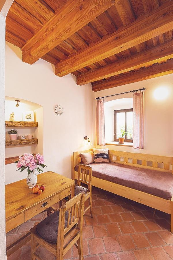 U Svateho Petra Appartement Kájov Buitenkant foto